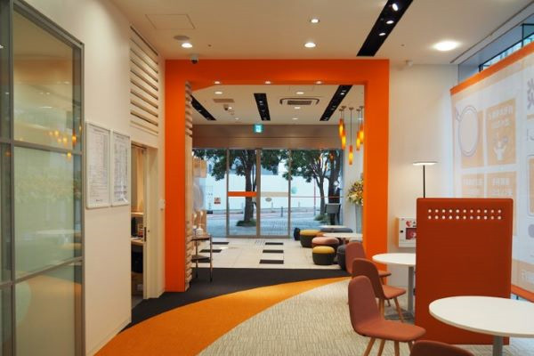 ���x�X ����